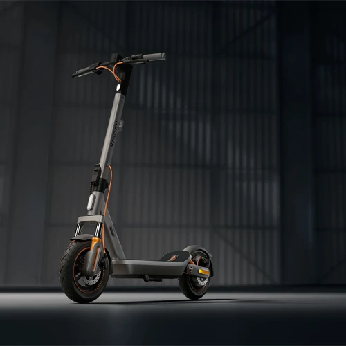 اسکوتر شیائومی مدل Xiaomi Electric Scooter 6 Max - shemshad.com